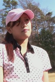 Japanese Golf Girl Gets Her Pussy Pleasured With Vibrators