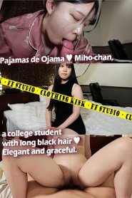 Pajamas de Ojama Miho, a college student with long black hair Elegant and graceful